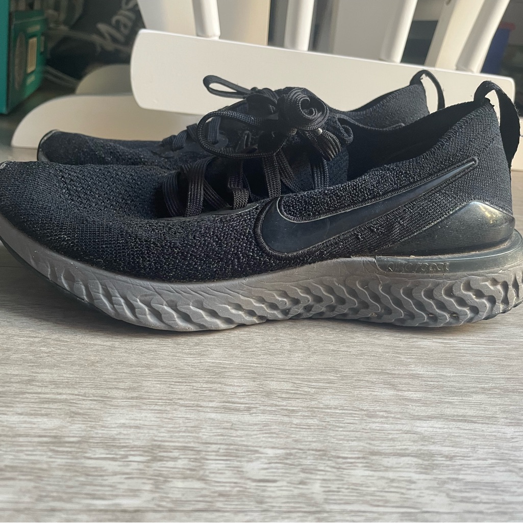 Nike Black Epic React